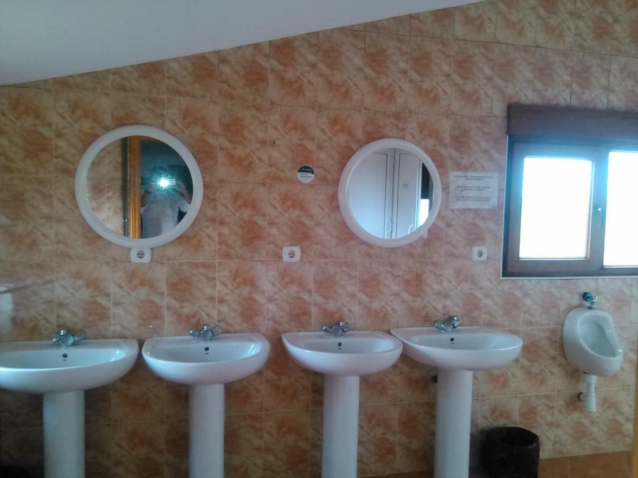 Albergue Camino Real Calzadilla de la Cueza Ngoại thất bức ảnh